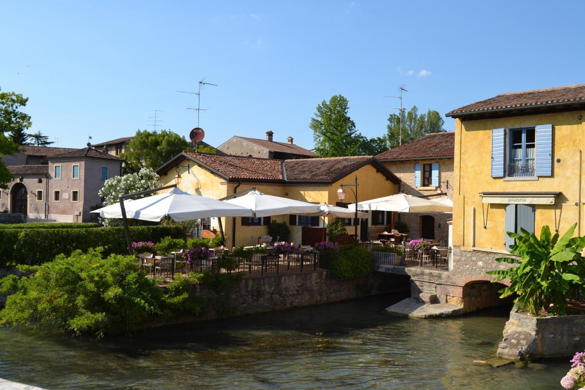 Hotel Le Finestre Su Borghetto Valeggio sul Mincio Zewnętrze zdjęcie