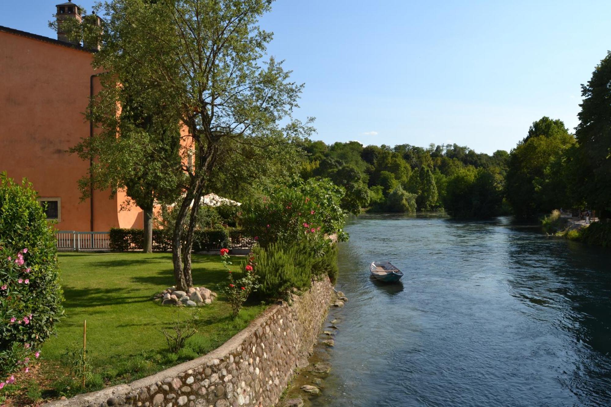 Hotel Le Finestre Su Borghetto Valeggio sul Mincio Zewnętrze zdjęcie